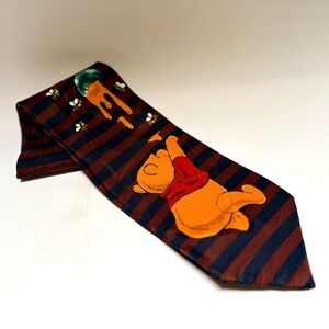Disney | Vintage Winnie the Pooh Gathering Honey Tie - Maroon/Navy Polyester